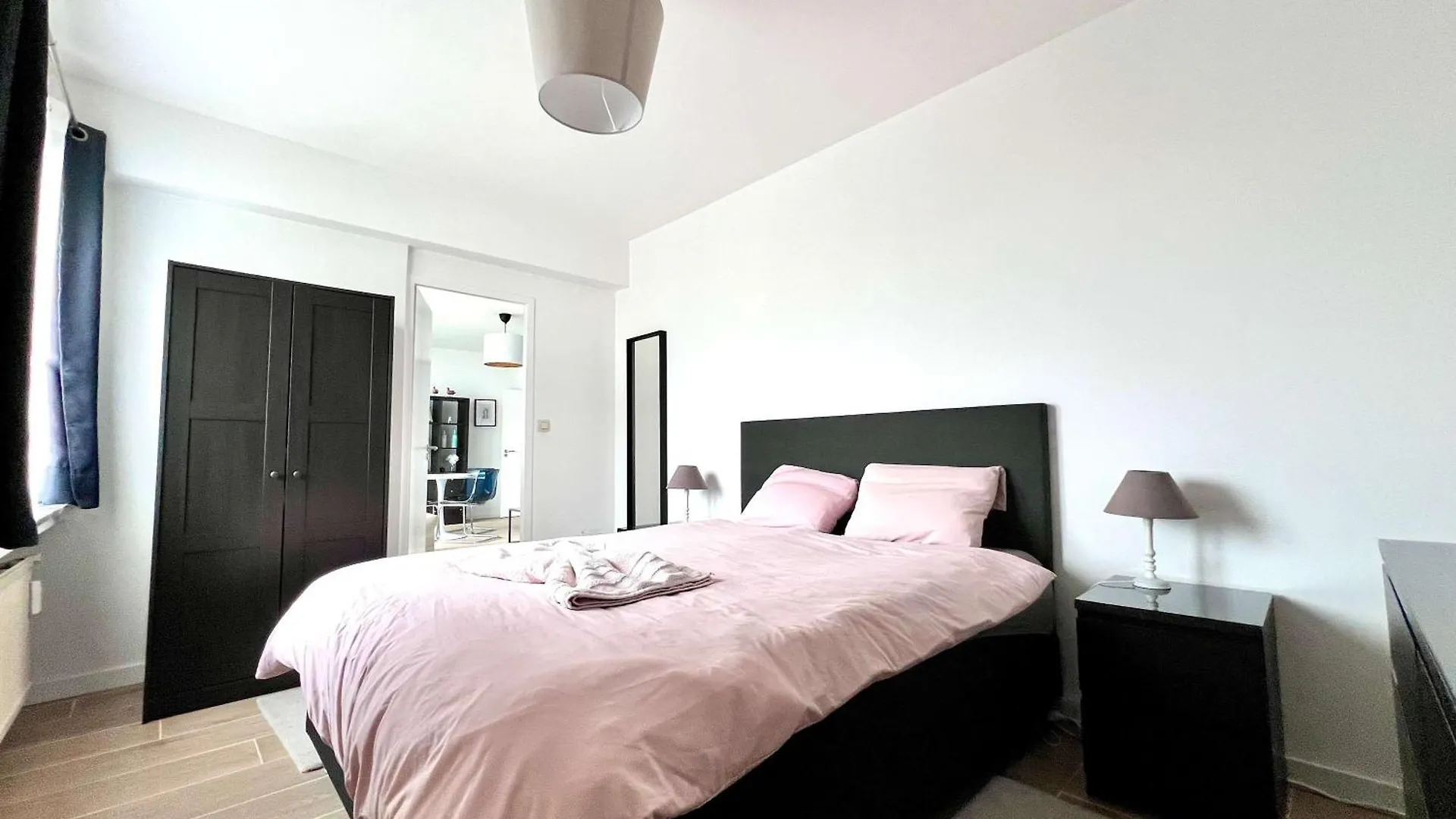 דירות Elegant 2Pcs Proche Bruxelles  בריסל