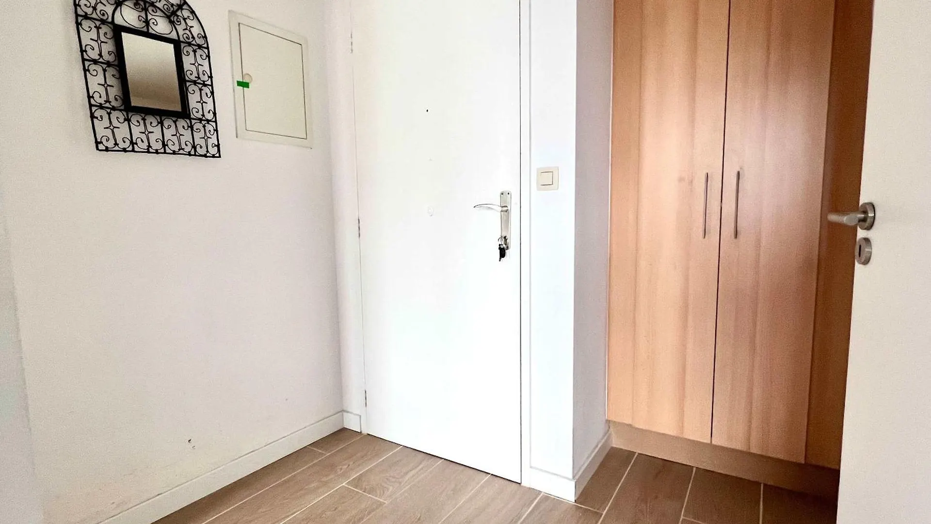 דירות Elegant 2Pcs Proche Bruxelles בריסל