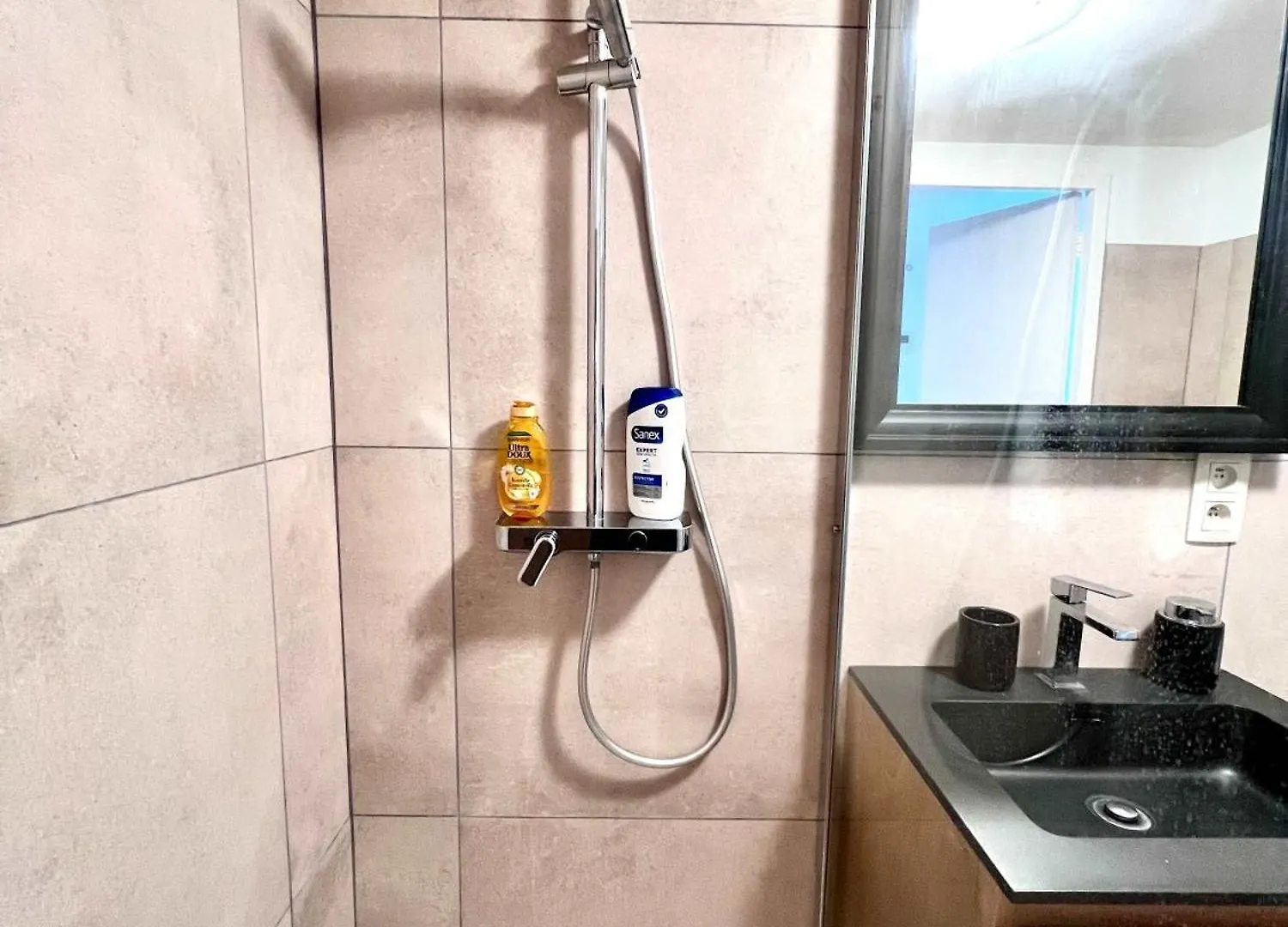 דירות Elegant 2Pcs Proche Bruxelles בלגיה